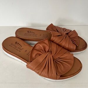 Spring Step Women's Lavona Leather Sandals Size 39 EU/ 8.5 US Brown Slides